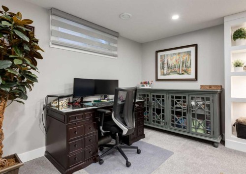 4627 Verona Drive Nw, Calgary, AB - Indoor Photo Showing Office