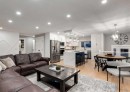 4627 Verona Drive Nw, Calgary, AB  - Indoor Photo Showing Living Room 