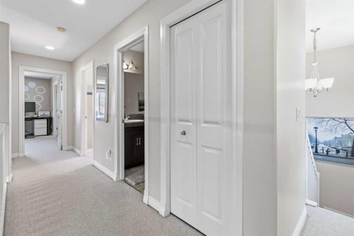 19 Saddleland Drive, Calgary, AB - Indoor Photo Showing Other Room