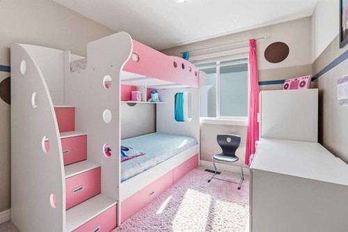 19 Saddleland Drive, Calgary, AB - Indoor Photo Showing Laundry Room