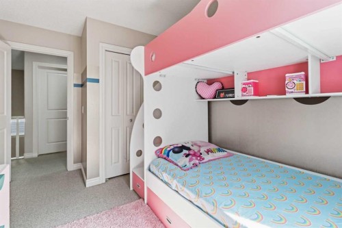 19 Saddleland Drive, Calgary, AB - Indoor Photo Showing Bedroom