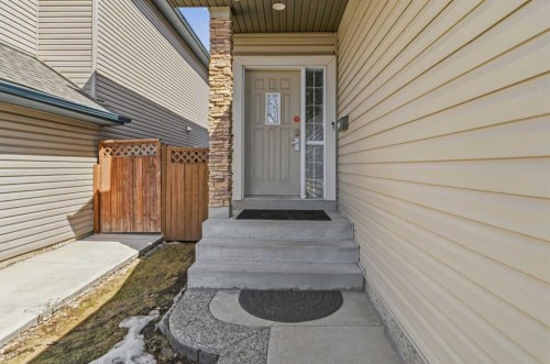 19 Saddleland Drive, Calgary, AB - Outdoor With Exterior