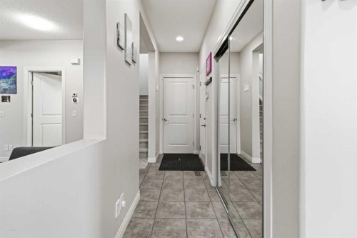 19 Saddleland Drive, Calgary, AB - Indoor Photo Showing Other Room