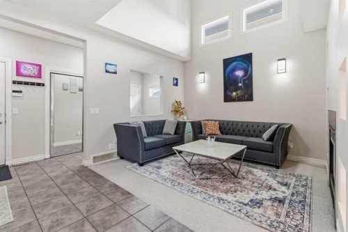 19 Saddleland Drive, Calgary, AB - Indoor Photo Showing Living Room