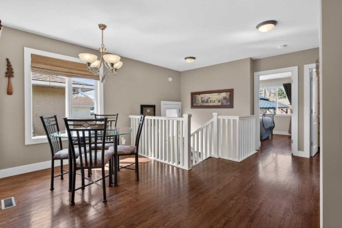 31 Rosetree Road Nw, Calgary, AB - Indoor Photo Showing Dining Room