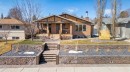 31 Rosetree Road Nw, Calgary, AB  - Outdoor With Facade 