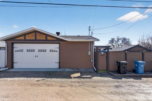 31 Rosetree Road Nw, Calgary, AB - Outdoor With Exterior