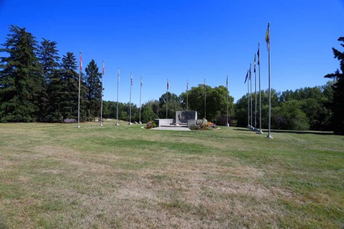 31 Rosetree Road Nw, Calgary, AB - Outdoor