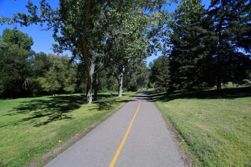 31 Rosetree Road Nw, Calgary, AB - Outdoor With View