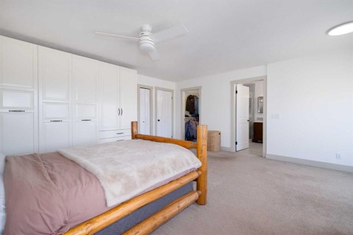 203 Cambridge Bay, Strathmore, AB - Indoor Photo Showing Bedroom