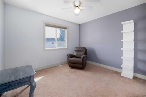 203 Cambridge Bay, Strathmore, AB - Indoor