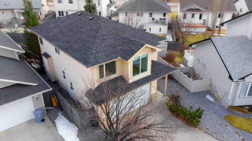 203 Cambridge Bay, Strathmore, AB - Outdoor