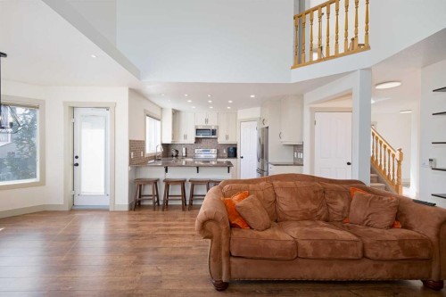 203 Cambridge Bay, Strathmore, AB - Indoor Photo Showing Living Room