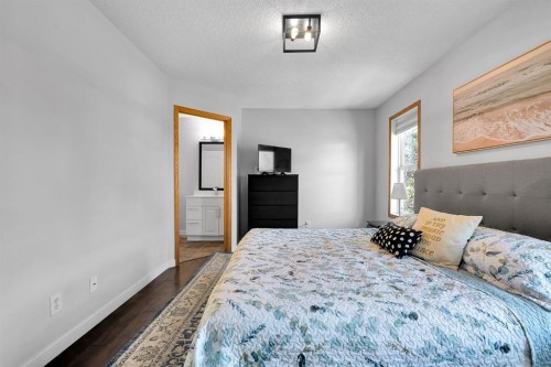132 West Creek Drive, Chestermere, AB - Indoor Photo Showing Bedroom