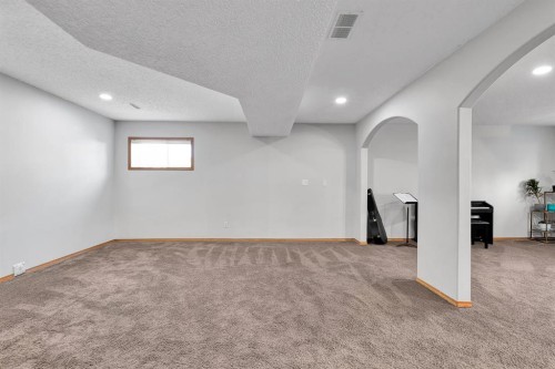 132 West Creek Drive, Chestermere, AB - Indoor
