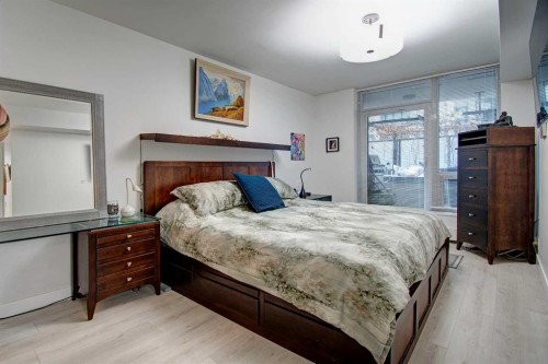 231-222 Riverfront Avenue Sw, Calgary, AB - Indoor Photo Showing Bedroom