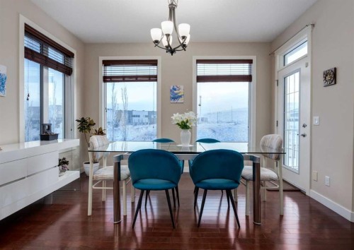 70 Nolancliff Crescent Nw, Calgary, AB - Indoor Photo Showing Dining Room