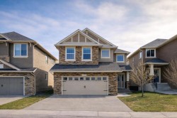70 Nolancliff Crescent NW Calgary, AB T3R 0S6