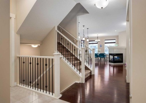 70 Nolancliff Crescent Nw, Calgary, AB - Indoor Photo Showing Other Room