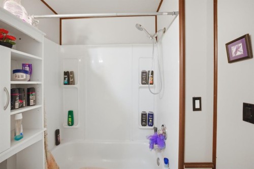 87 Kincora Drive Nw, Calgary, AB - Indoor Photo Showing Bathroom