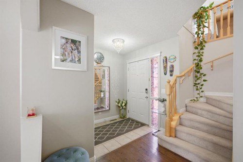 87 Kincora Drive Nw, Calgary, AB - Indoor Photo Showing Other Room