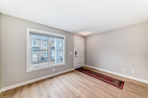 647 Cranbrook Walk Se, Calgary, AB - Indoor Photo Showing Other Room