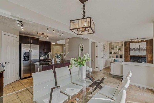 286 Mountain Park Drive Se, Calgary, AB - Indoor