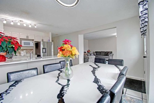 10316 Hidden Valley Drive Nw, Calgary, AB - Indoor