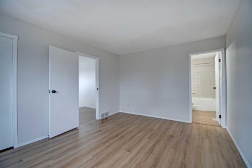 10316 Hidden Valley Drive Nw, Calgary, AB - Indoor Photo Showing Other Room
