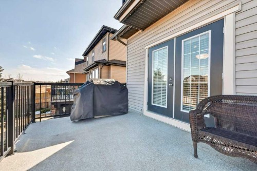 200 Kingston Way Se, Airdrie, AB - Outdoor With Exterior