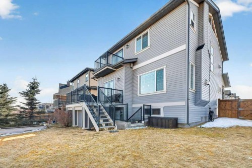 200 Kingston Way Se, Airdrie, AB - Outdoor