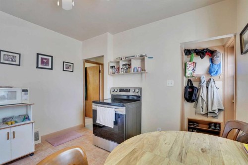 231 11A Street Ne, Calgary, AB - Indoor