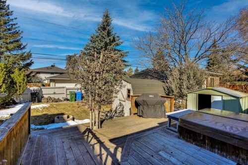 231 11A Street Ne, Calgary, AB - Outdoor With Deck Patio Veranda