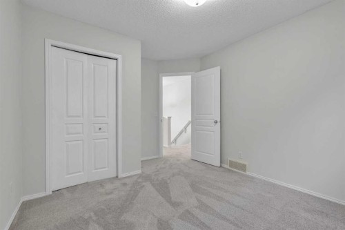 368 New Brighton Place Se, Calgary, AB - Indoor