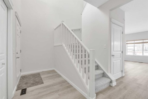368 New Brighton Place Se, Calgary, AB - Indoor Photo Showing Other Room