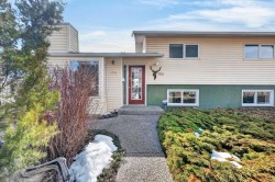 7511 5 Street SW Calgary, AB T2V 1B7