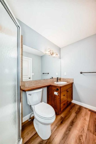 6177 Orr Drive, Red Deer, AB - Indoor Photo Showing Bathroom
