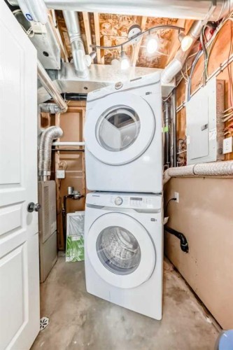 6177 Orr Drive, Red Deer, AB - Indoor Photo Showing Laundry Room