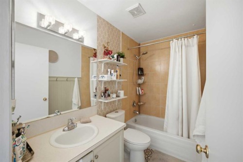 80 Martinglen Way Ne, Calgary, AB - Indoor Photo Showing Bathroom
