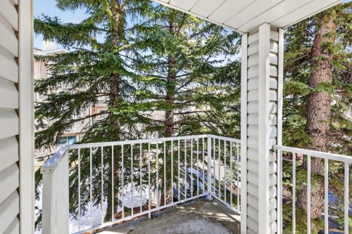 404 Hawkstone Manor Nw, Calgary, AB - Outdoor