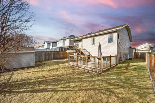 1503 Thorburn Drive Se, Airdrie, AB - Outdoor