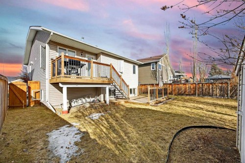 1503 Thorburn Drive Se, Airdrie, AB - Outdoor