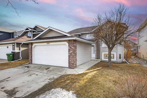 1503 Thorburn Drive Se, Airdrie, AB - Outdoor
