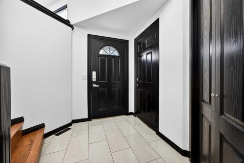 1503 Thorburn Drive Se, Airdrie, AB - Indoor Photo Showing Other Room