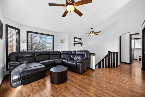 1503 Thorburn Drive Se, Airdrie, AB - Indoor Photo Showing Living Room