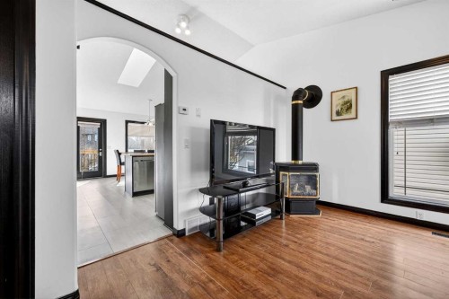 1503 Thorburn Drive Se, Airdrie, AB - Indoor Photo Showing Other Room