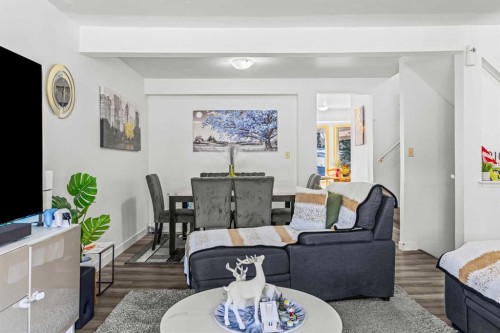 118 Glacier Drive, Banff, AB - Indoor