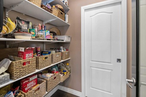 323 Nolan Hill Boulevard Nw, Calgary, AB - Indoor With Storage