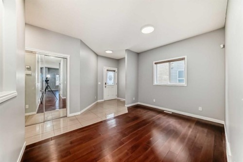 46 Saddlecrest Gardens Ne, Calgary, AB - Indoor Photo Showing Other Room