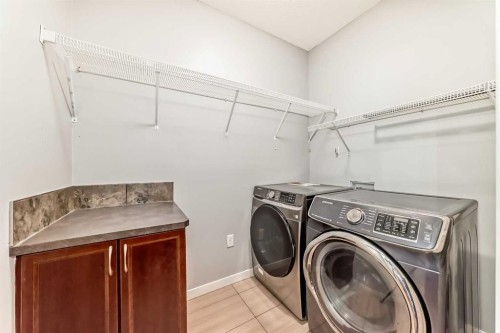 46 Saddlecrest Gardens Ne, Calgary, AB - Indoor Photo Showing Laundry Room